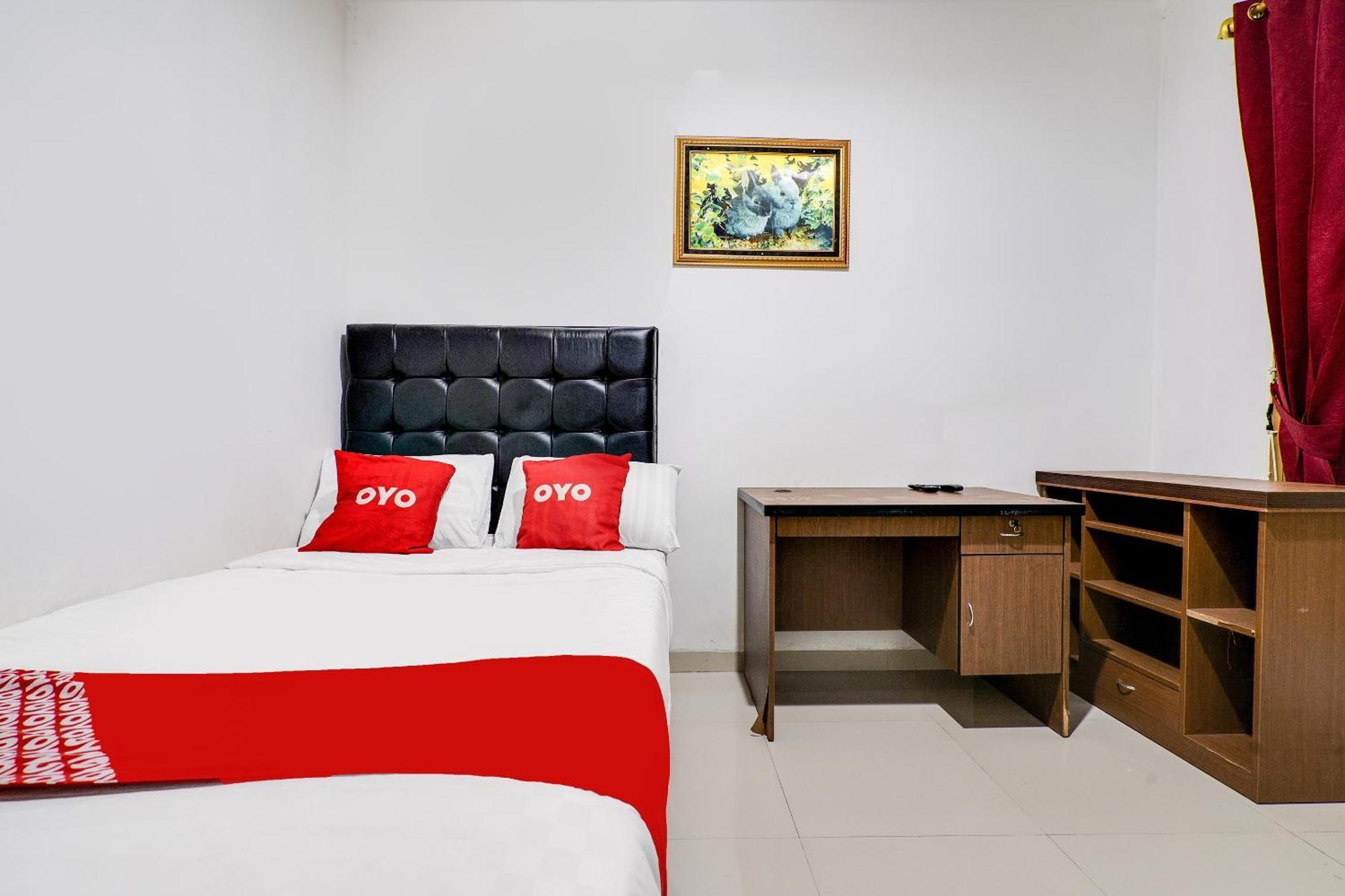 Oyo Life 91994 Sawerigading Jatinangor Syariah Hotell Sayang Exteriör bild