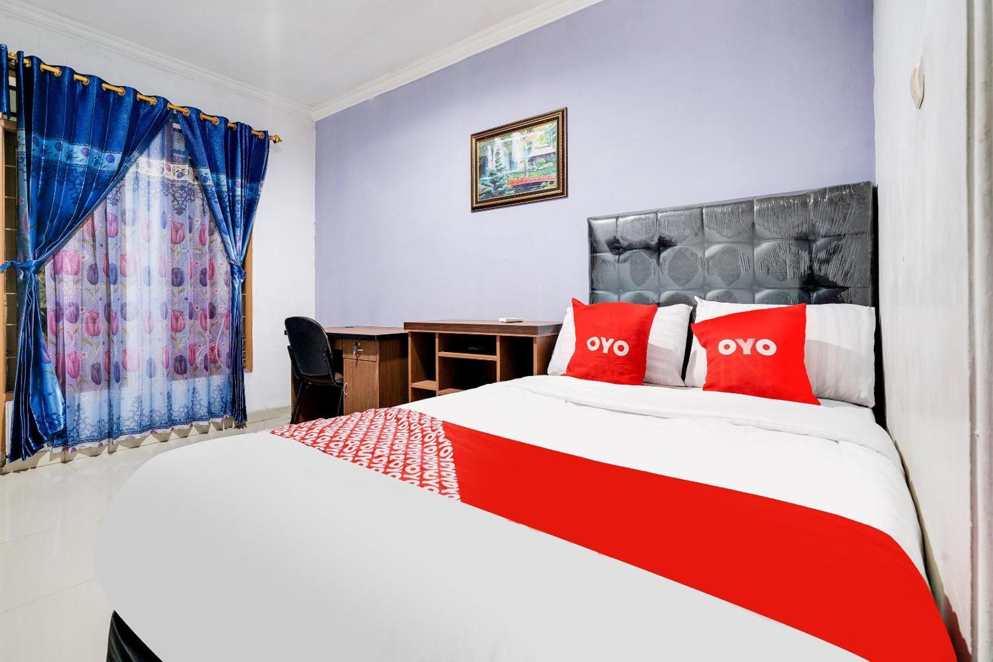 Oyo Life 91994 Sawerigading Jatinangor Syariah Hotell Sayang Exteriör bild